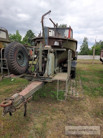Kuter holowniczy KH-200 na przyczepie 2-os. PKH-200 (ład. 4,2 t) 